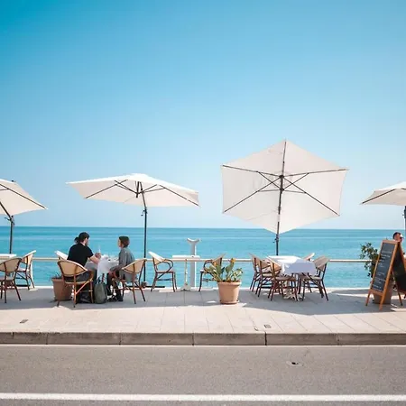 Le Coq Imperial - Parking - Ac - Wifi דירה *