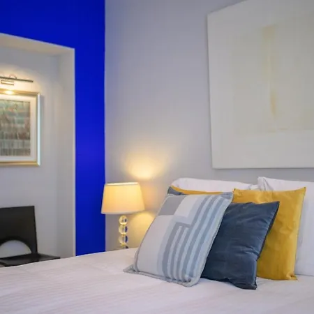 Le Coq Imperial - Parking - Ac - Wifi דירה מנטון